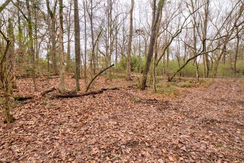 Tiny photo for 2420&13410 N Shore Acres & Lisa Ln Road, Soddy Daisy, TN 37379 (MLS # 1526018)