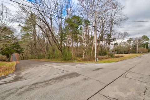 Tiny photo for 2420&13410 N Shore Acres & Lisa Ln Road, Soddy Daisy, TN 37379 (MLS # 1526018)