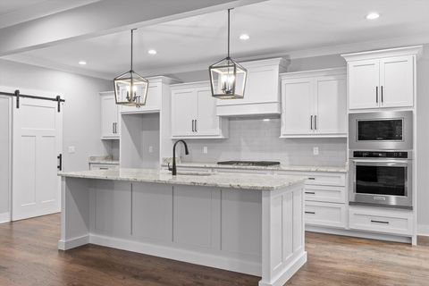 Tiny photo for 4053 Barnsley Loop, Ooltewah, TN 37363 (MLS # 1518155)