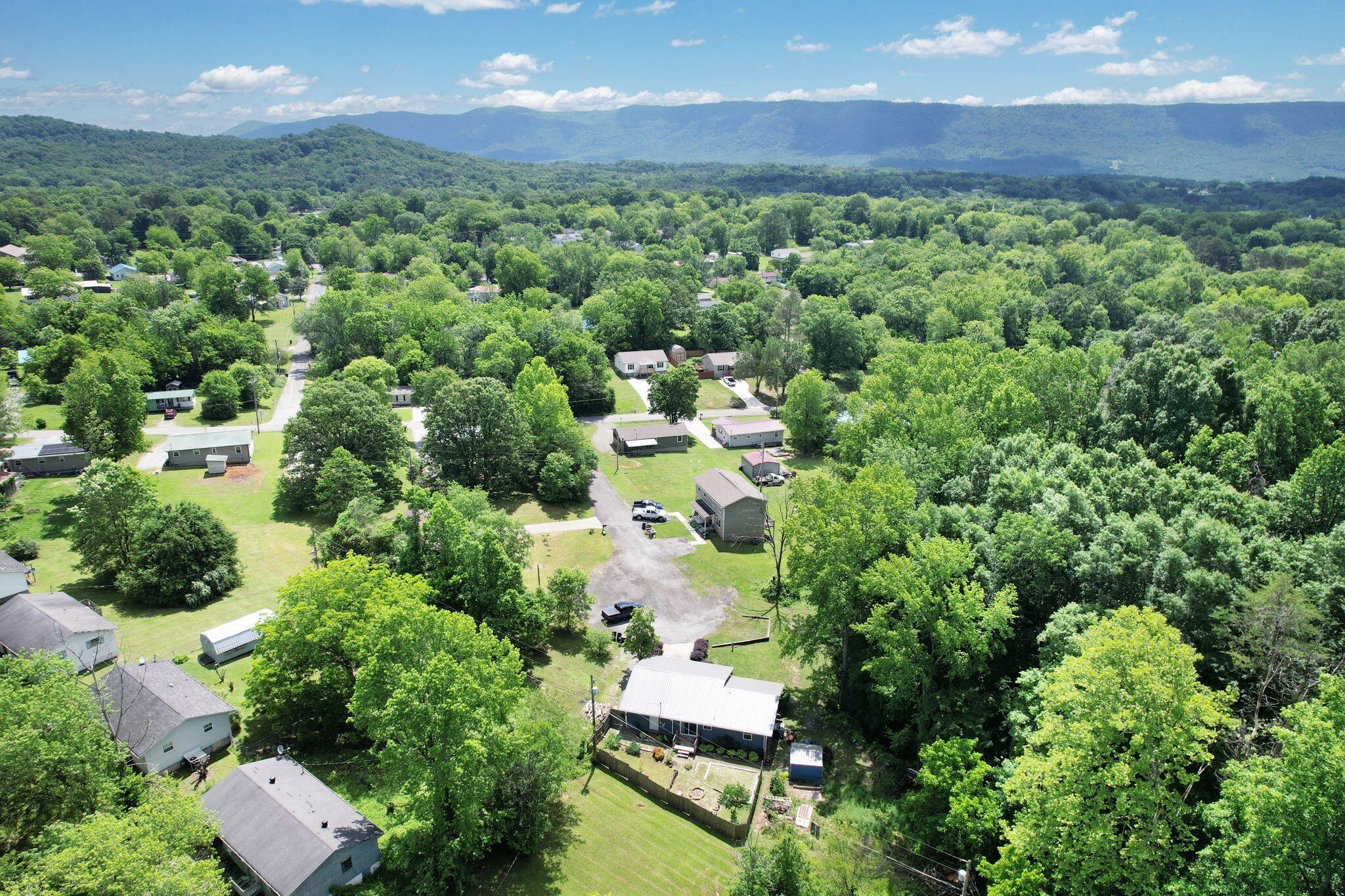724 Sequoya Lane, Etowah, Tennessee image 30