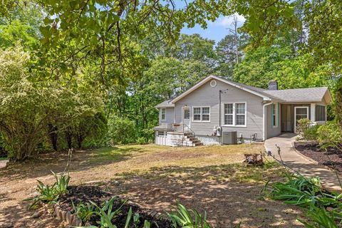 Photo of 1136 Westwood Avenue, Chattanooga, TN 37405 (MLS # 1533488)
