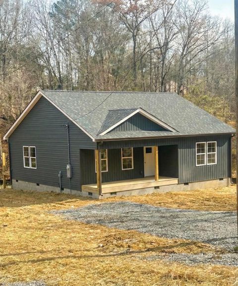 Photo of 2170 S Riverbend Road, Dalton, GA 30721 (MLS # 1525522)