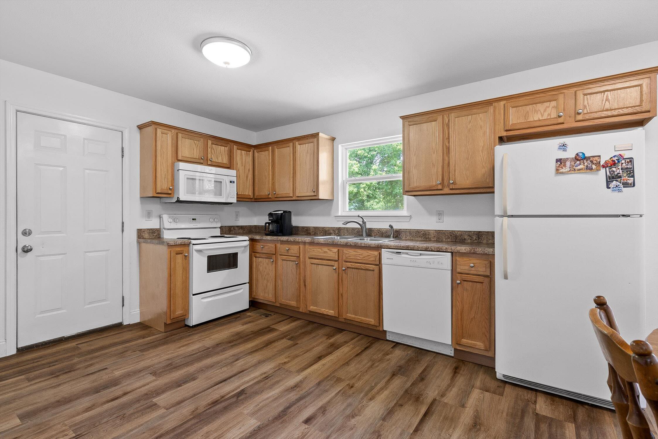 128 Mountain Breeze Avenue, Dayton, Tennessee image 12