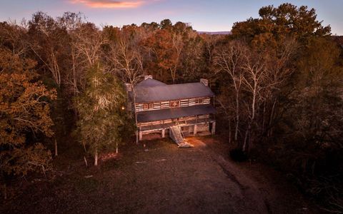 Photo of 661 Jill Lane, Chickamauga, GA 30707 (MLS # 1524180) Photo of 661 Jill Lane, Chickamauga, GA 30707 (MLS # 1524180)