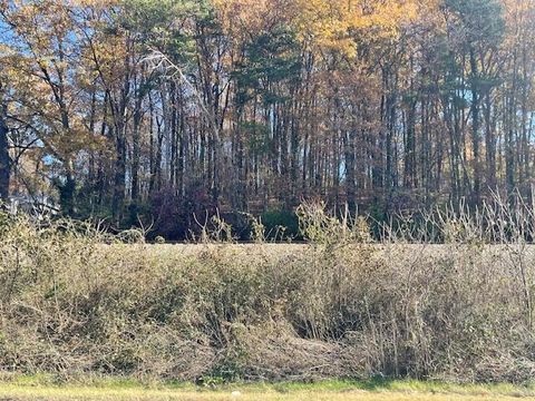 Photo of 0 W Elmwood Drive, Chattanooga, TN 37405 (MLS # 1504408)