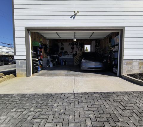 Tiny photo for 18 E 16th Street, Chattanooga, TN 37408 (MLS # 1528117)