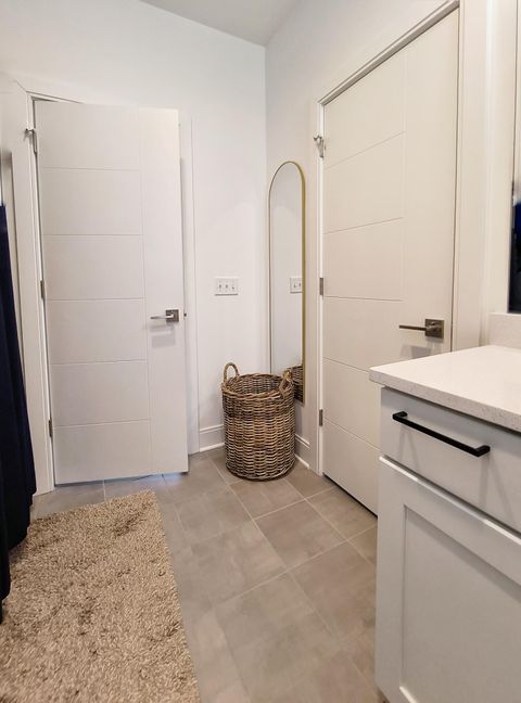 Tiny photo for 18 E 16th Street, Chattanooga, TN 37408 (MLS # 1528117)