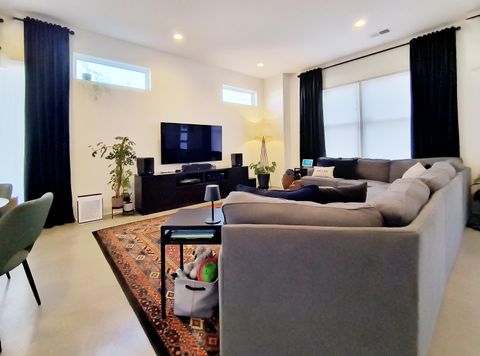 Tiny photo for 18 E 16th Street, Chattanooga, TN 37408 (MLS # 1528117)