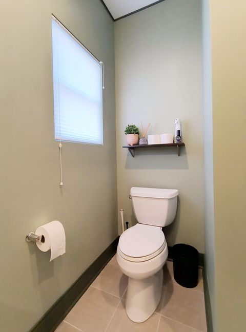 Tiny photo for 18 E 16th Street, Chattanooga, TN 37408 (MLS # 1528117)