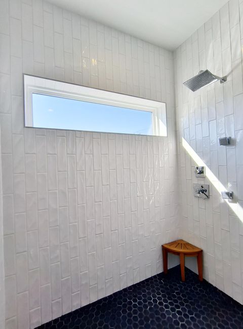 Tiny photo for 18 E 16th Street, Chattanooga, TN 37408 (MLS # 1528117)