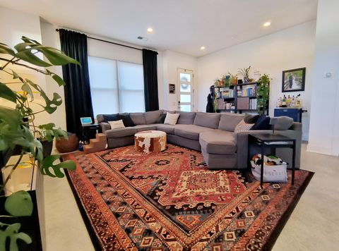 Tiny photo for 18 E 16th Street, Chattanooga, TN 37408 (MLS # 1528117)