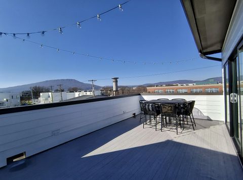 Tiny photo for 18 E 16th Street, Chattanooga, TN 37408 (MLS # 1528117)