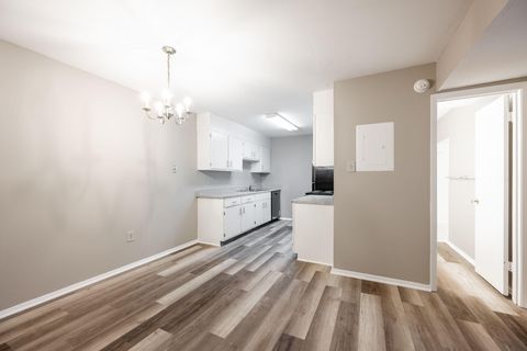 Tiny photo for 900 Mountain Creek Road, Chattanooga, TN 37405 (MLS # 1525866)