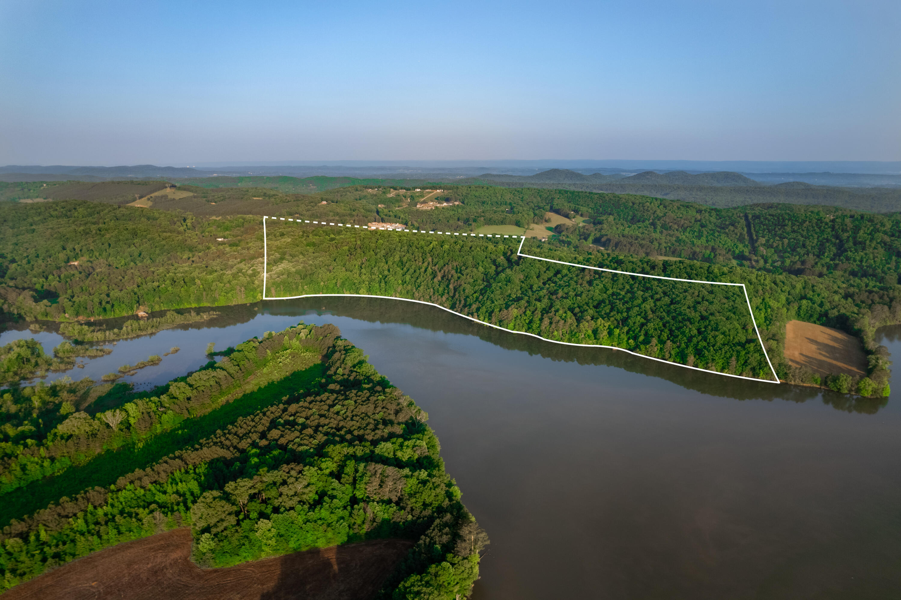 NW Lower River Road, Georgetown, Tennessee image 7