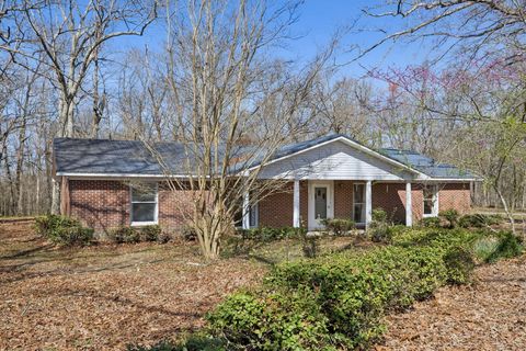 Homes For Sale - 766 Bowling Alley Road<br/> Manchester, TN 37355