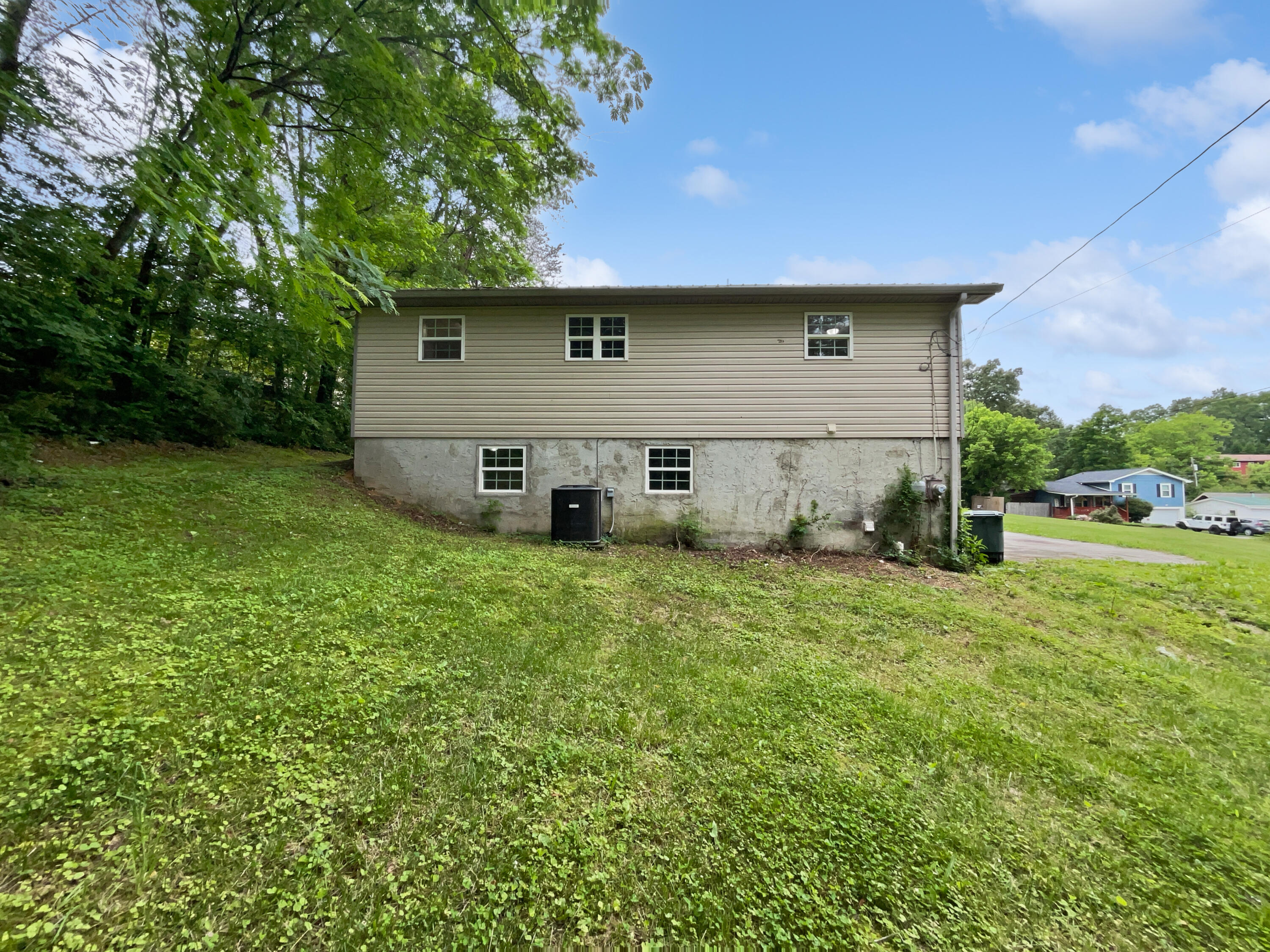 6562 Esquire Lane, Hixson, Tennessee image 8