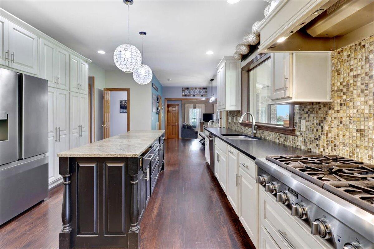 6409 Cove Pointe Lane, Hixson, Tennessee image 13