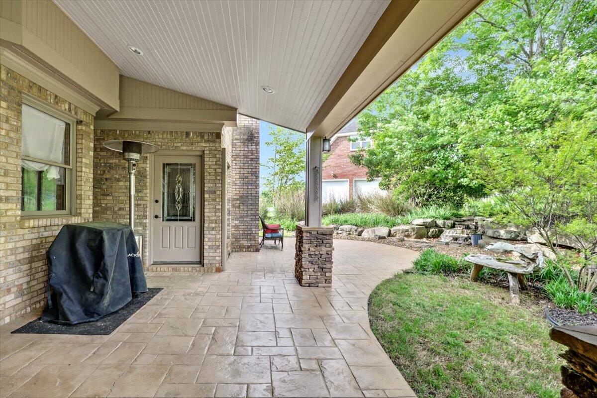 6409 Cove Pointe Lane, Hixson, Tennessee image 40