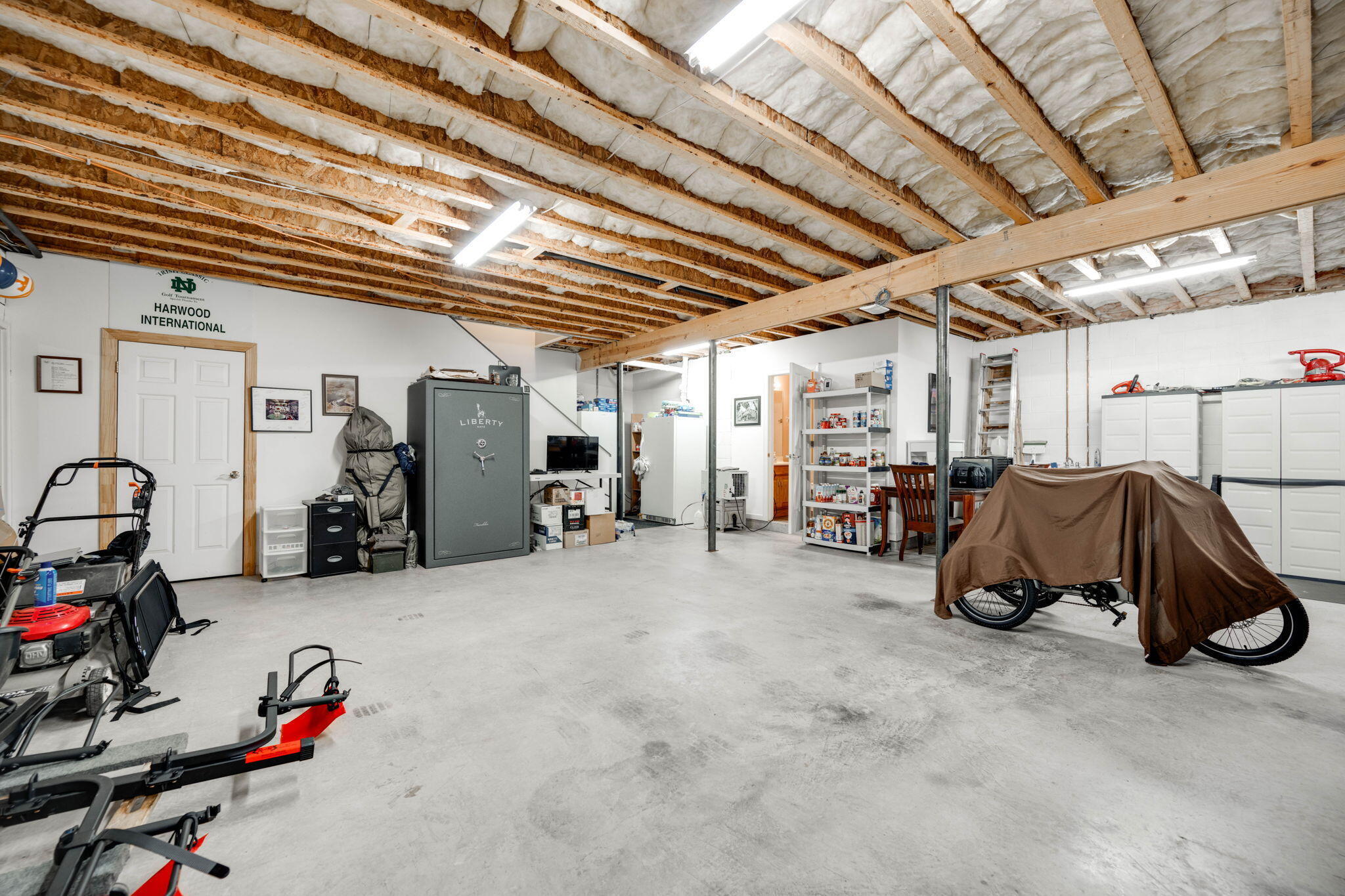 Hixson, Tennessee 37343, United States, 4 Bedrooms Bedrooms, ,4 BathroomsBathrooms,Residential,Pending,22261