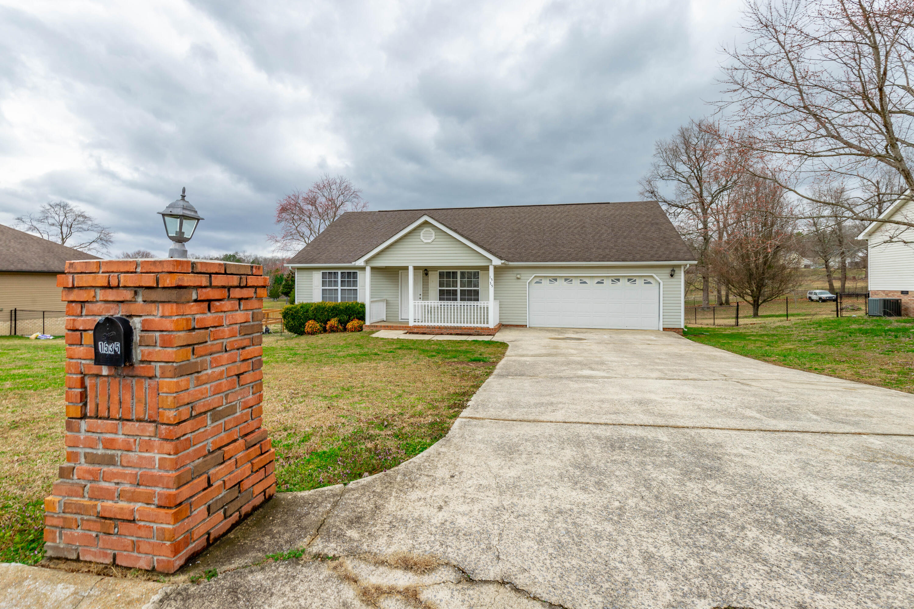 1535 Spring Meadows Drive, Ringgold, Georgia image 4
