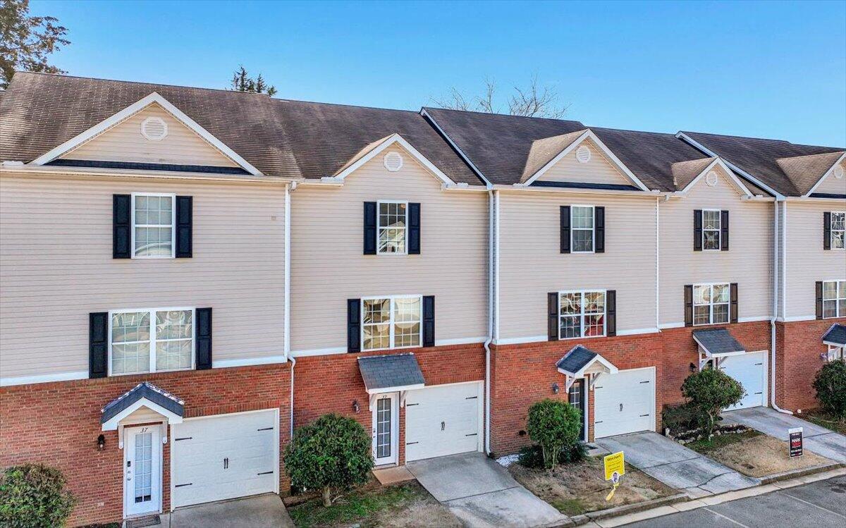 39 Middlebrook Drive, Cartersville, Georgia image 2