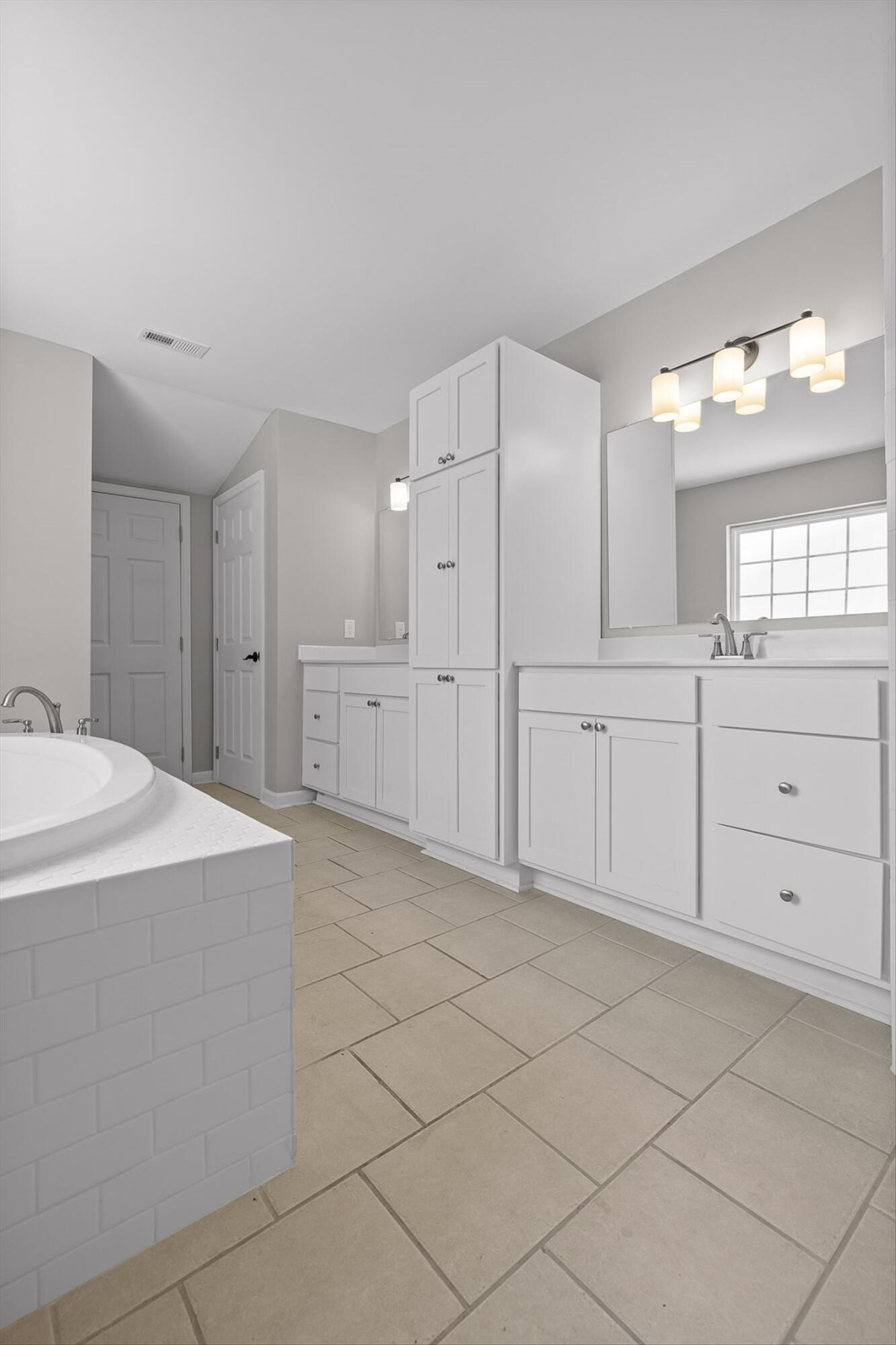 7825 Legacy Park Court, Chattanooga, Tennessee image 22