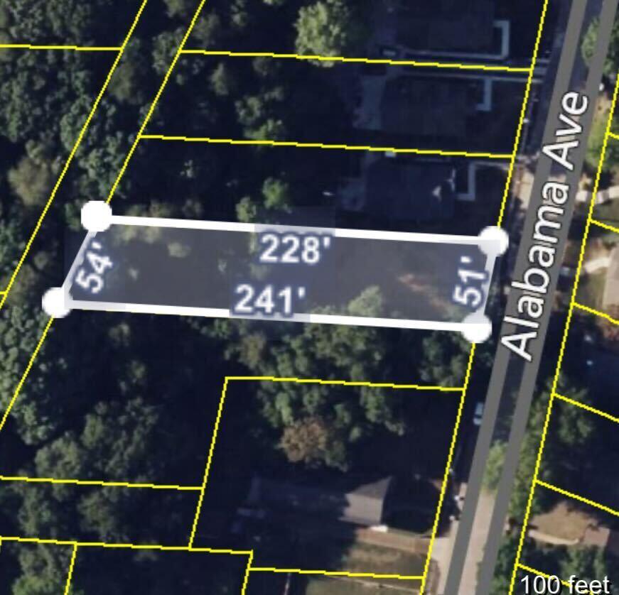 Chattanooga, Tennessee 37409, United States, 4 Bedrooms Bedrooms, ,3 BathroomsBathrooms,Residential,Contingent,137514