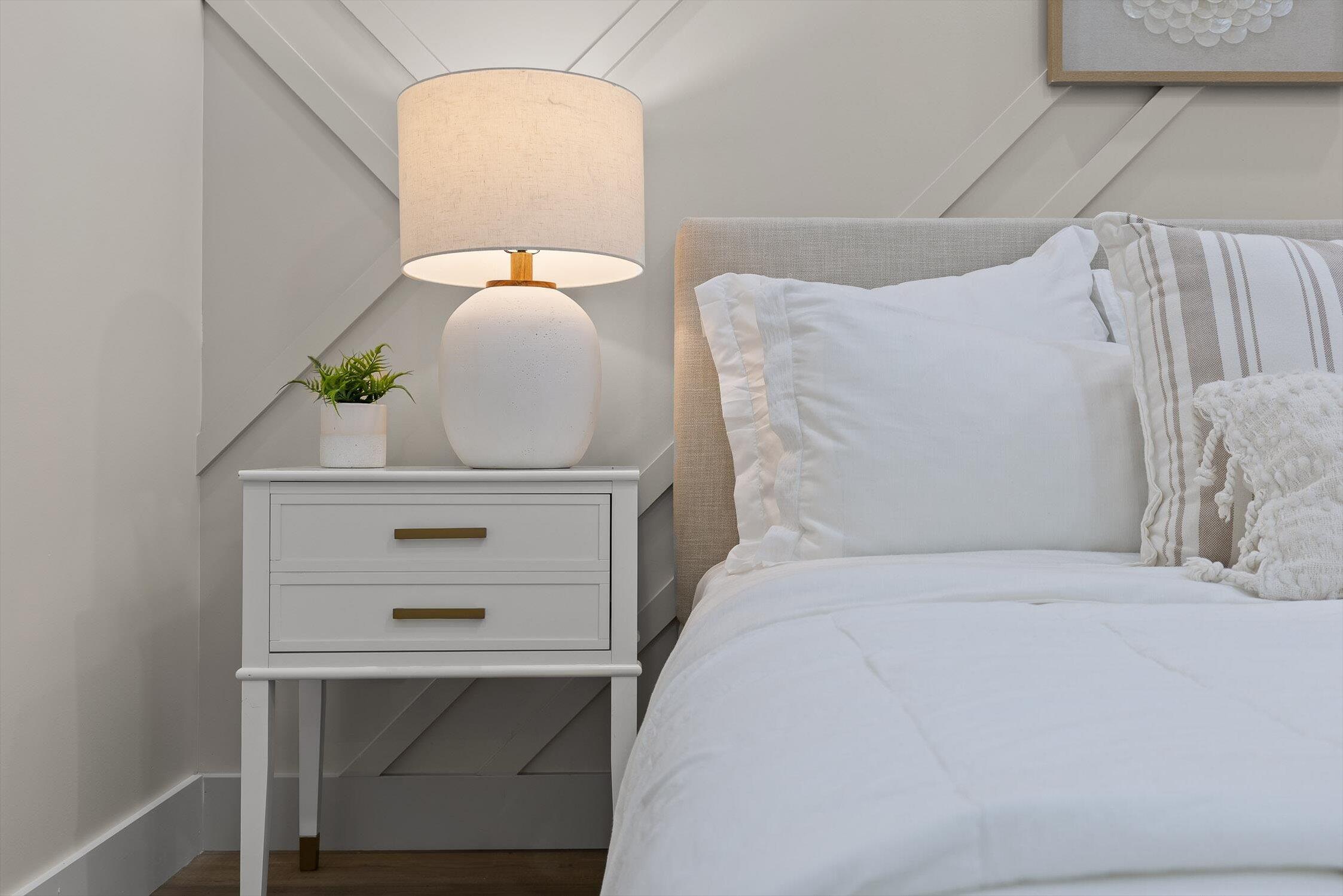 Chattanooga, Tennessee 37409, United States, 4 Bedrooms Bedrooms, ,3 BathroomsBathrooms,Residential,Contingent,137514