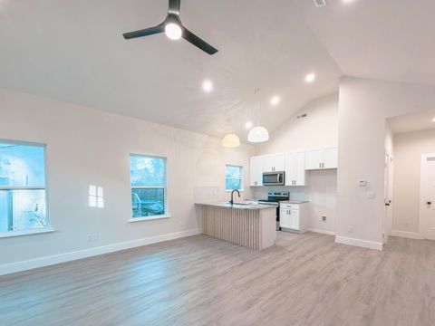 Tiny photo for 910 Line Street, Chattanooga, TN 37404 (MLS # 1526756)