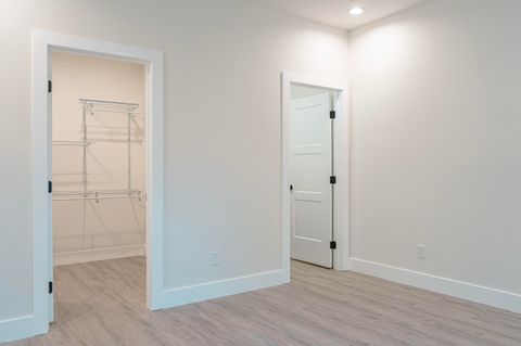 Tiny photo for 910 Line Street, Chattanooga, TN 37404 (MLS # 1526756)