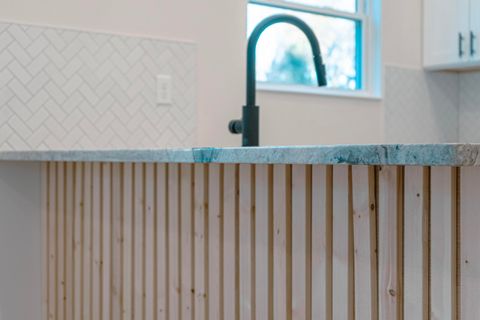 Tiny photo for 910 Line Street, Chattanooga, TN 37404 (MLS # 1526756)