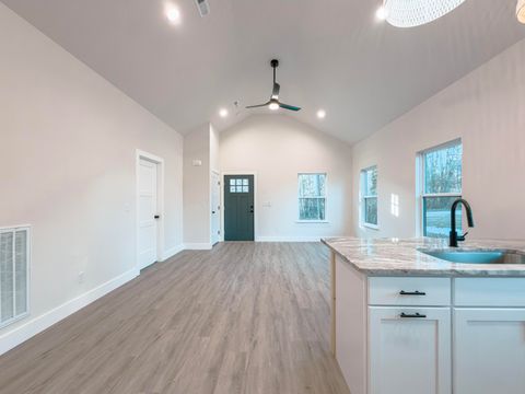 Tiny photo for 910 Line Street, Chattanooga, TN 37404 (MLS # 1526756)