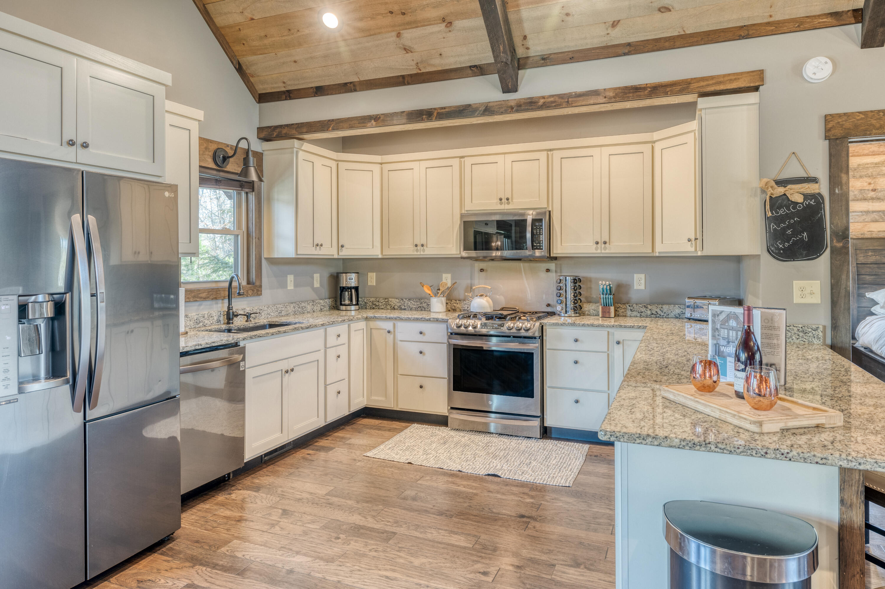 566 High Meadows Drive, Morganton, Georgia image 9