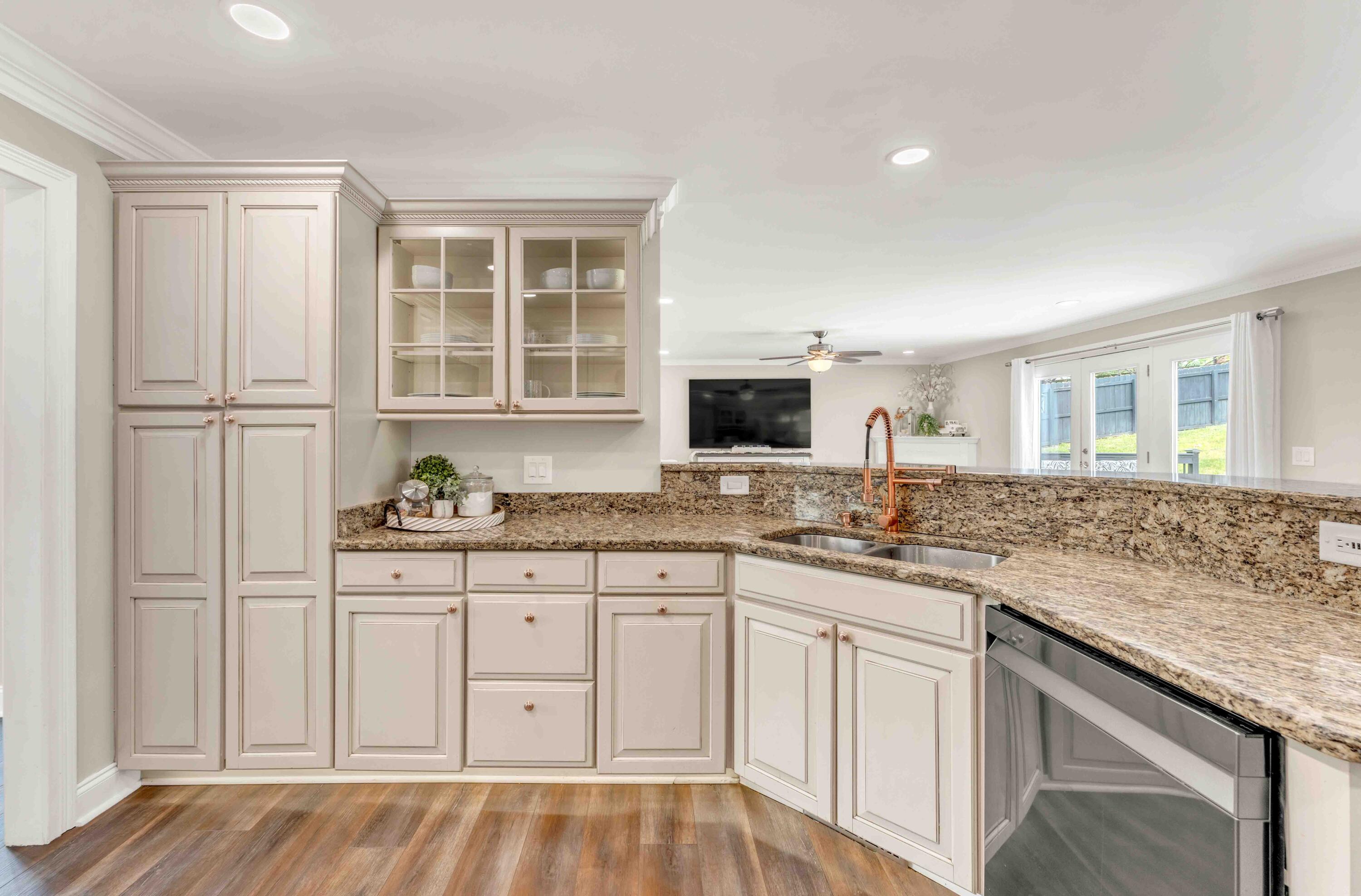 1732 Brookwood Drive, Cleveland, Tennessee image 7