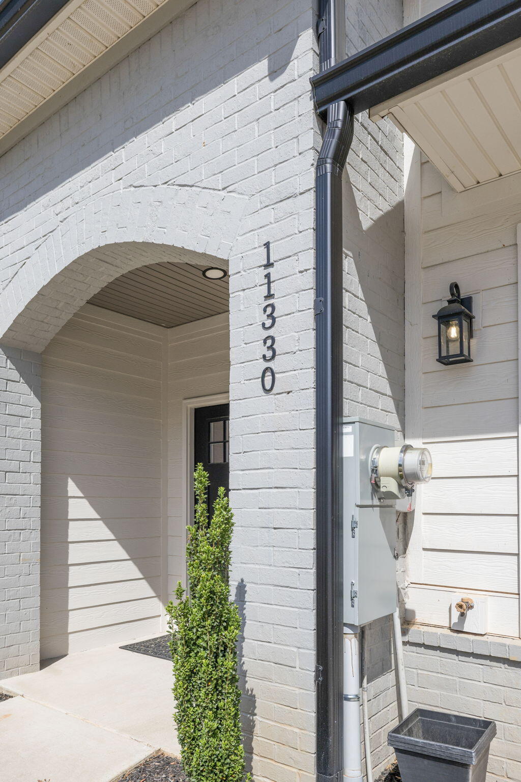11330 Cape View