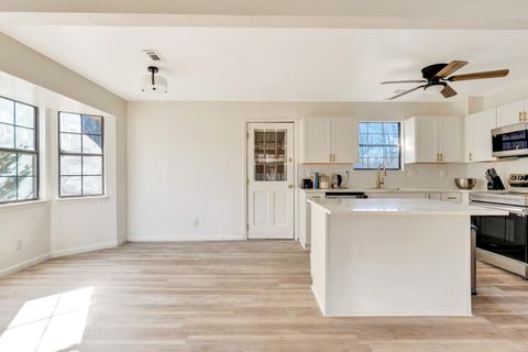 Tiny photo for 802 Northbrook Drive, Hixson, TN 37343 (MLS # 1526693)