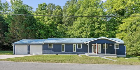 Photo of 5 E Wotring Street, Rossville, GA 30741 (MLS # 1535005)