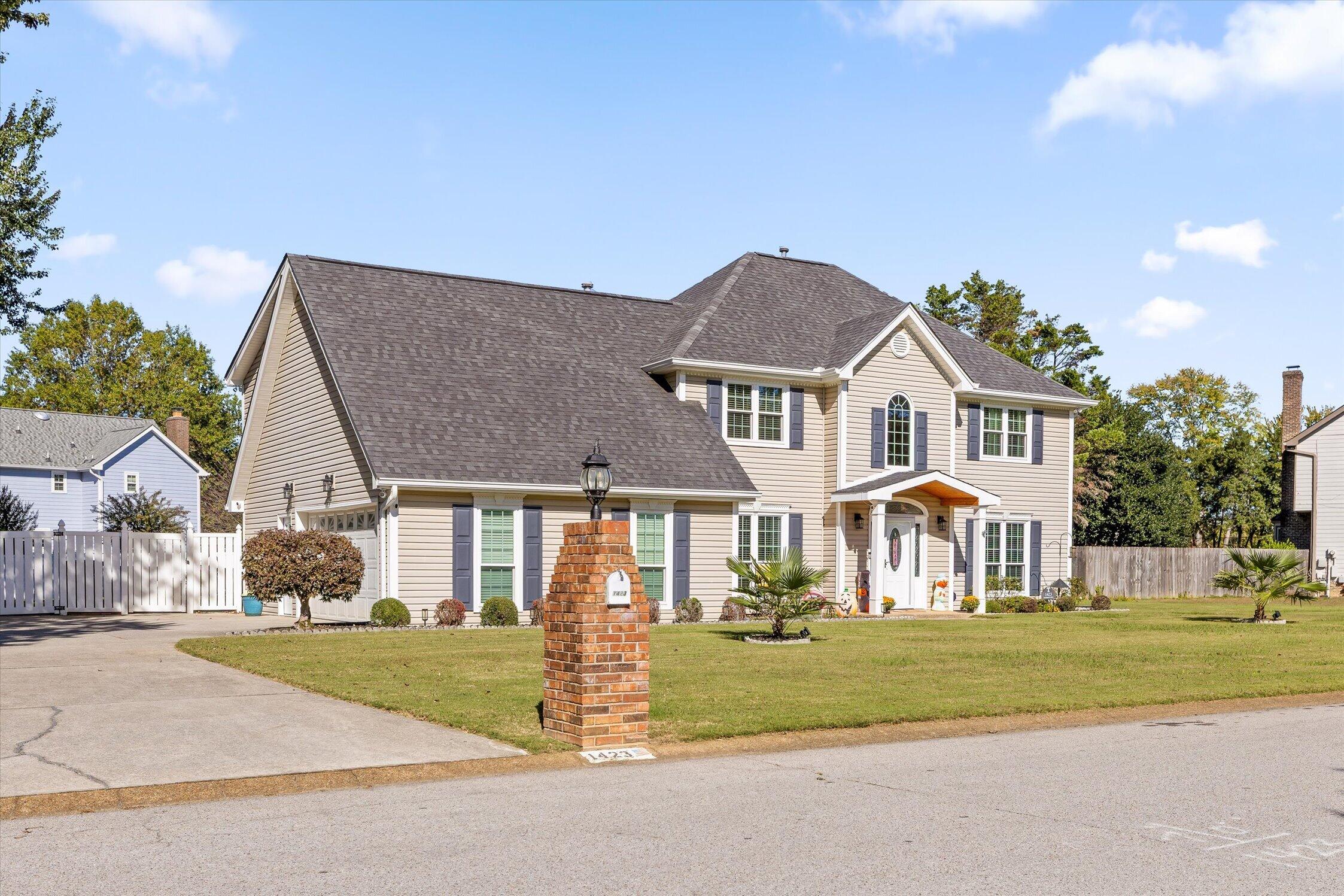 1423 Innisbrook Drive