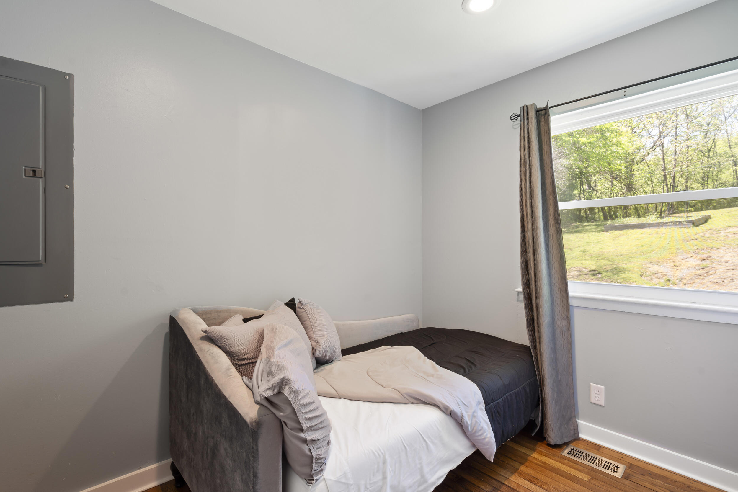 811 Snow Street, Chattanooga, Tennessee image 14