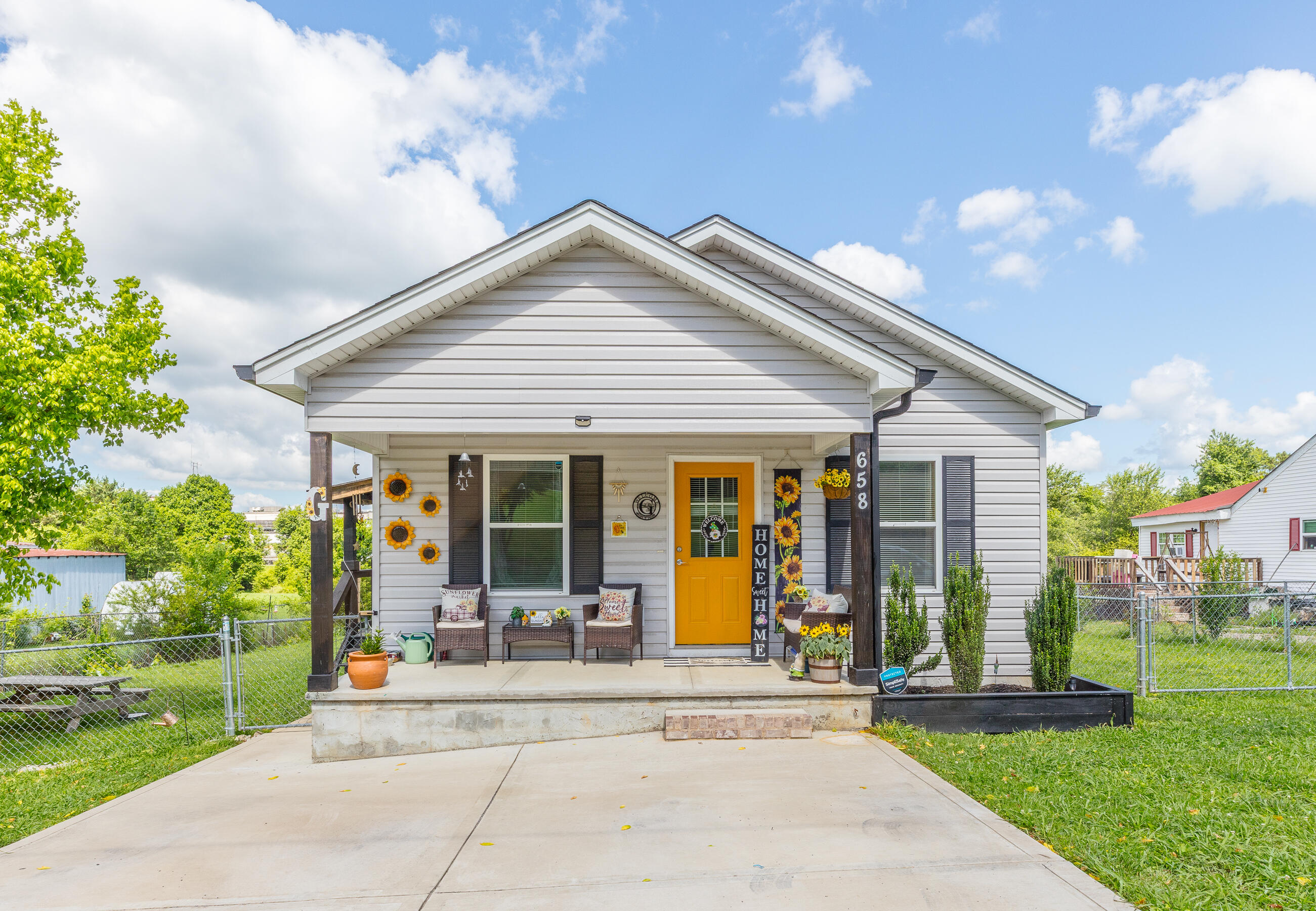658 Old Chattanooga Pike, Cleveland, Tennessee image 1
