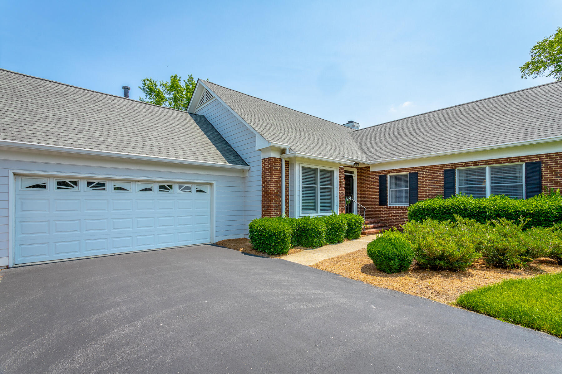 1099 Constitution Drive, Chattanooga, Tennessee image 5