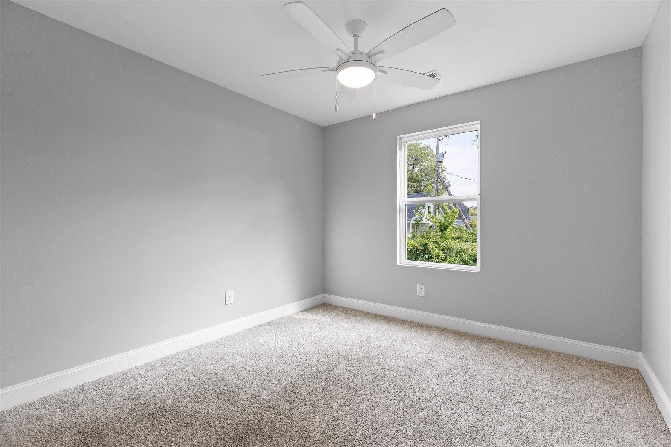 Chattanooga, Tennessee 37411, United States, 4 Bedrooms Bedrooms, ,3 BathroomsBathrooms,Residential,Active,183470