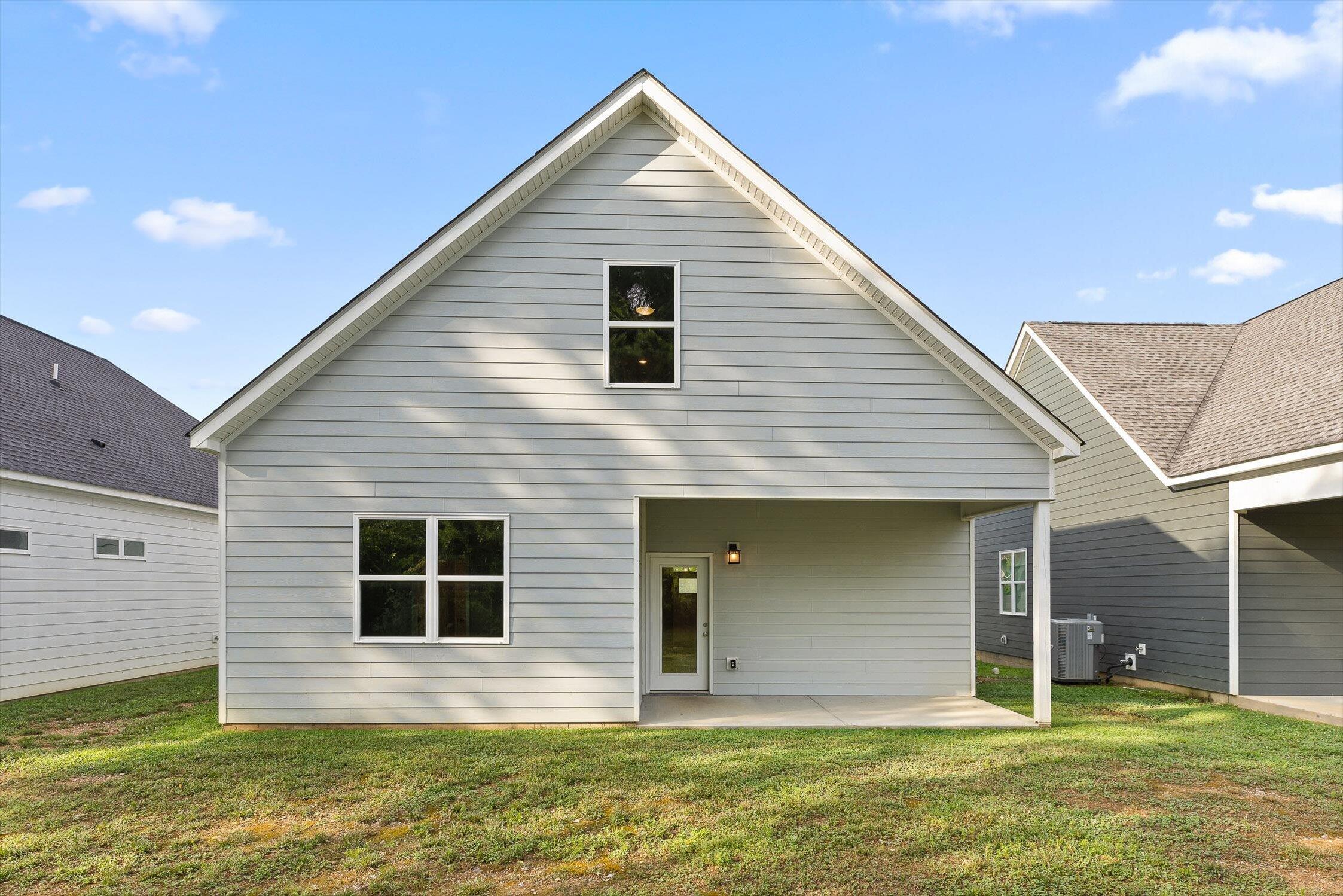 Chattanooga, Tennessee 37411, United States, 4 Bedrooms Bedrooms, ,3 BathroomsBathrooms,Residential,Active,183470