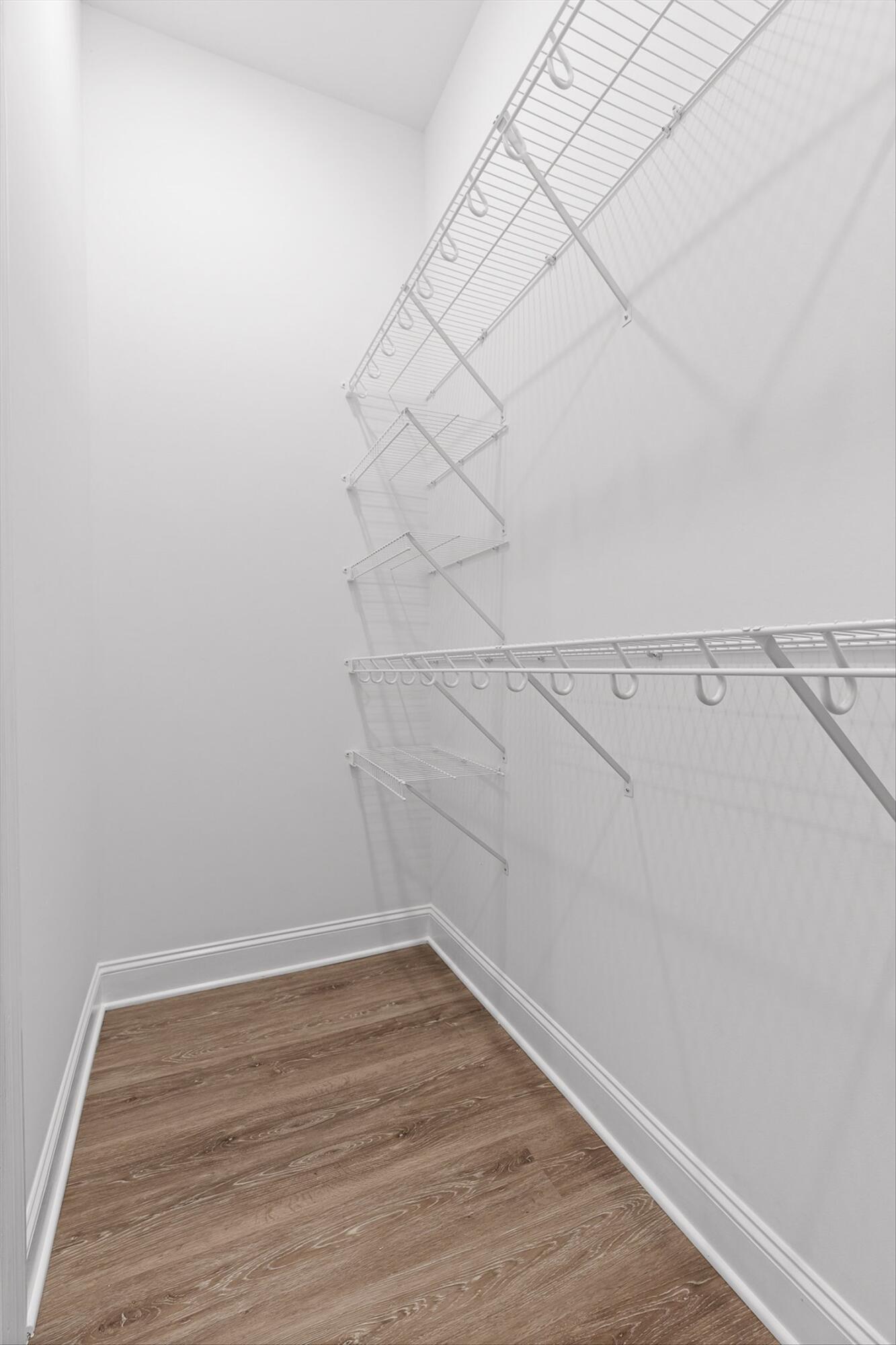 Chattanooga, Tennessee 37411, United States, 4 Bedrooms Bedrooms, ,3 BathroomsBathrooms,Residential,Active,183470