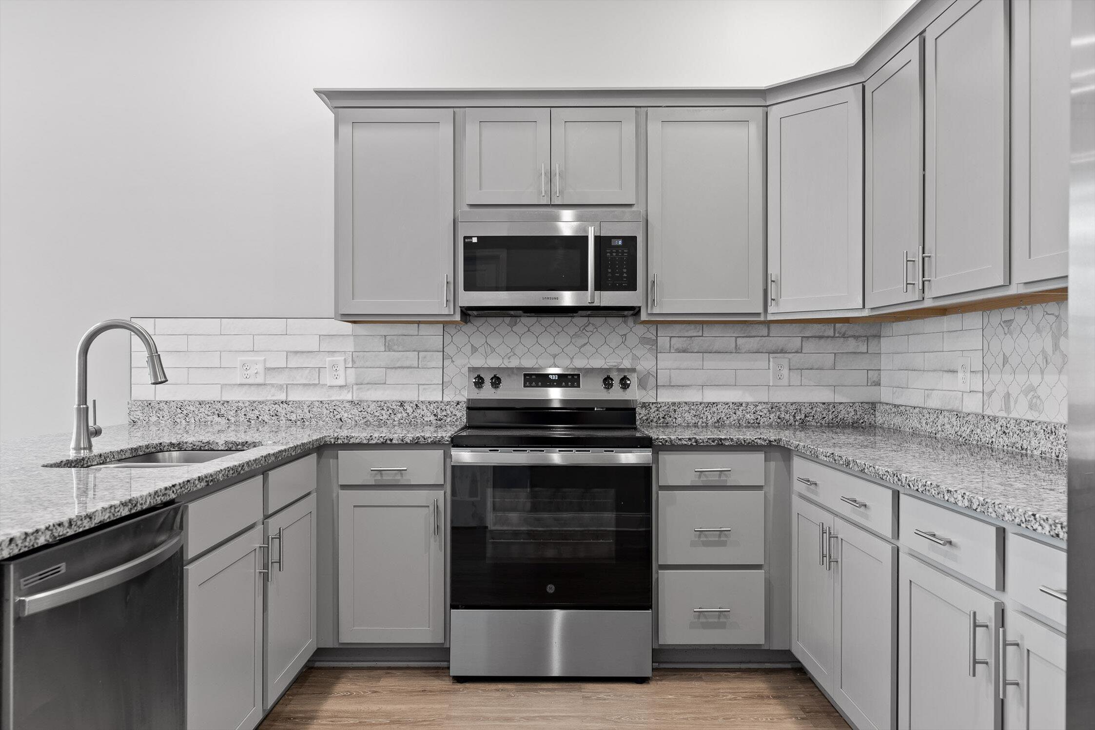 Chattanooga, Tennessee 37411, United States, 4 Bedrooms Bedrooms, ,3 BathroomsBathrooms,Residential,Active,183470