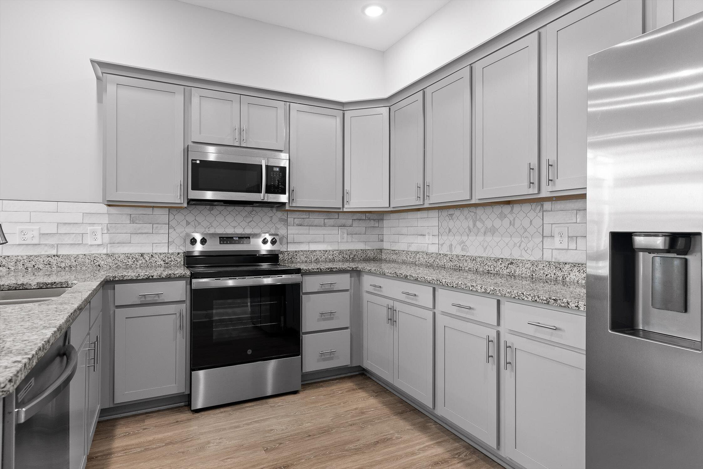 Chattanooga, Tennessee 37411, United States, 4 Bedrooms Bedrooms, ,3 BathroomsBathrooms,Residential,Active,183470