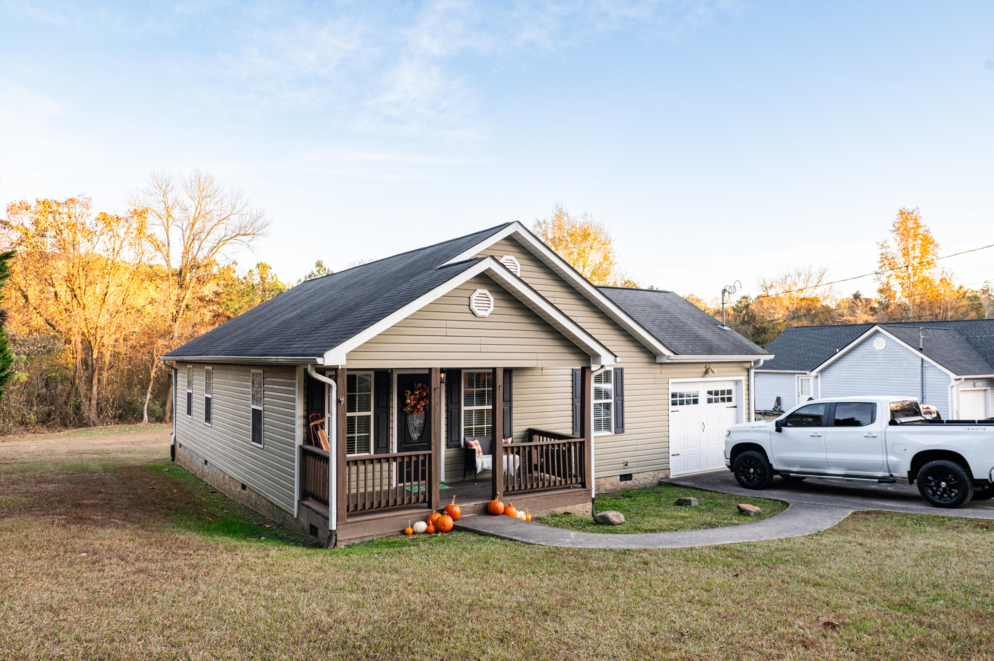 1118 Probasco Street N