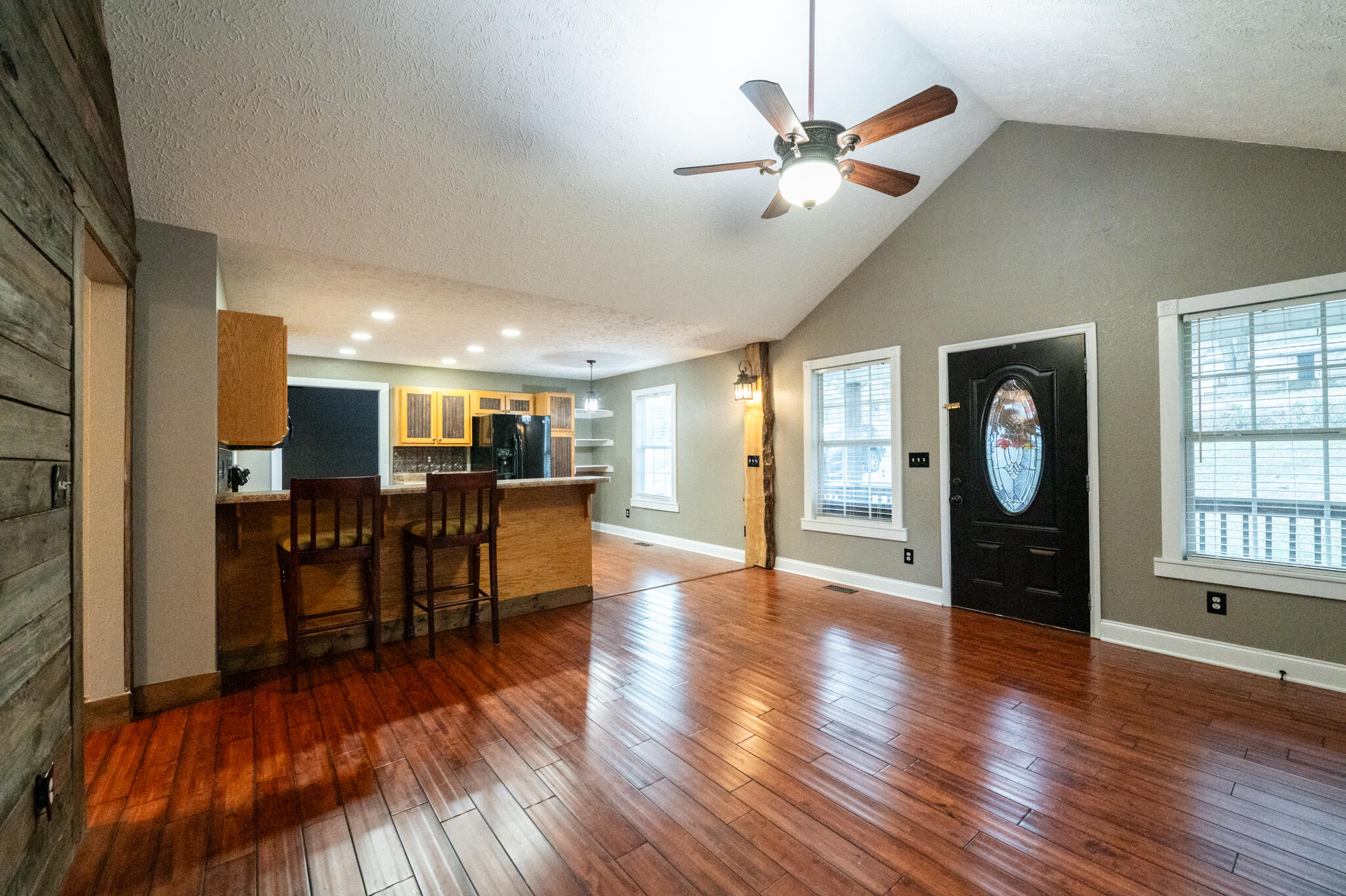 1118 Probasco Street N