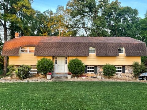 Photo of 2210 Haven Crest Drive, Chattanooga, TN 37421 (MLS # 1533799)