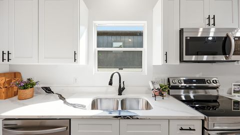 Tiny photo for 6310 Talladega Avenue, Chattanooga, TN 37421 (MLS # 1528068)